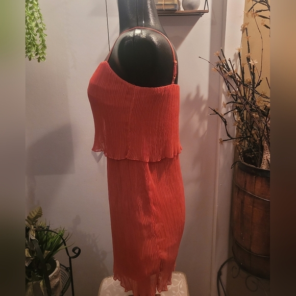HKR Collection peach/pink accordion pleated dress Size M - Picture 5 of 6